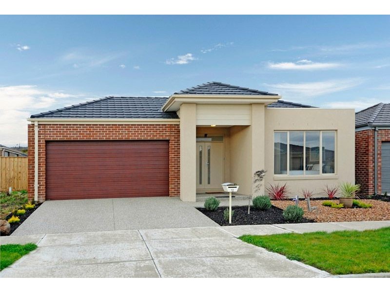 12 Allessi Avenue, Epping VIC 3076