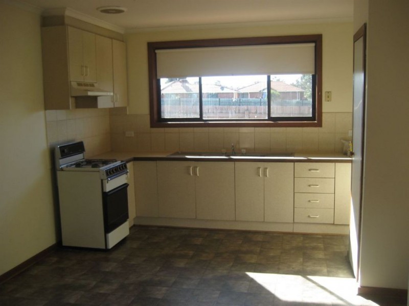 11/10 Cooper Street, Epping VIC 3076