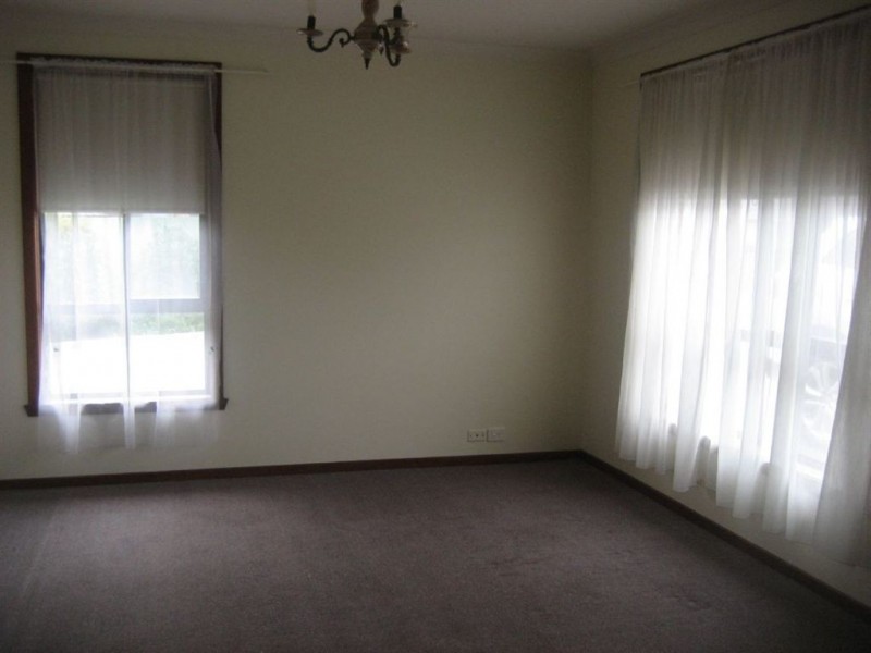 11/10 Cooper Street, Epping VIC 3076