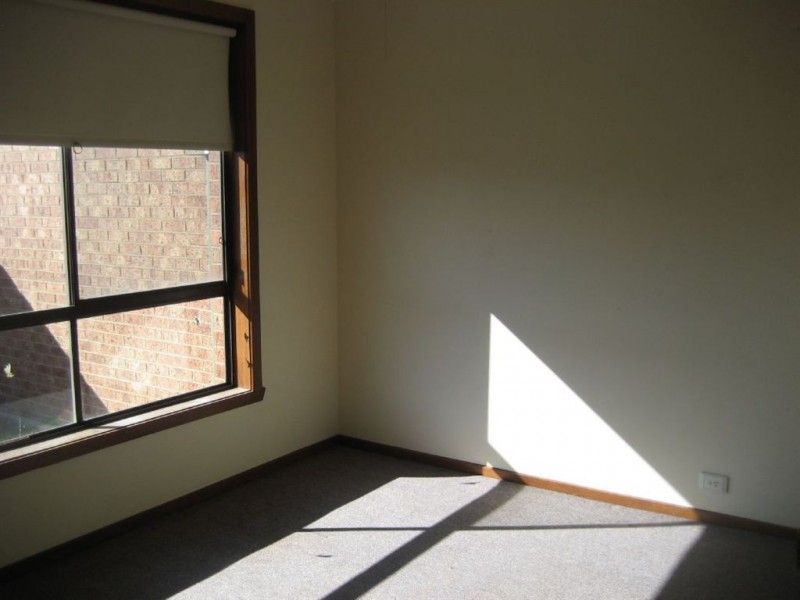 11/10 Cooper Street, Epping VIC 3076