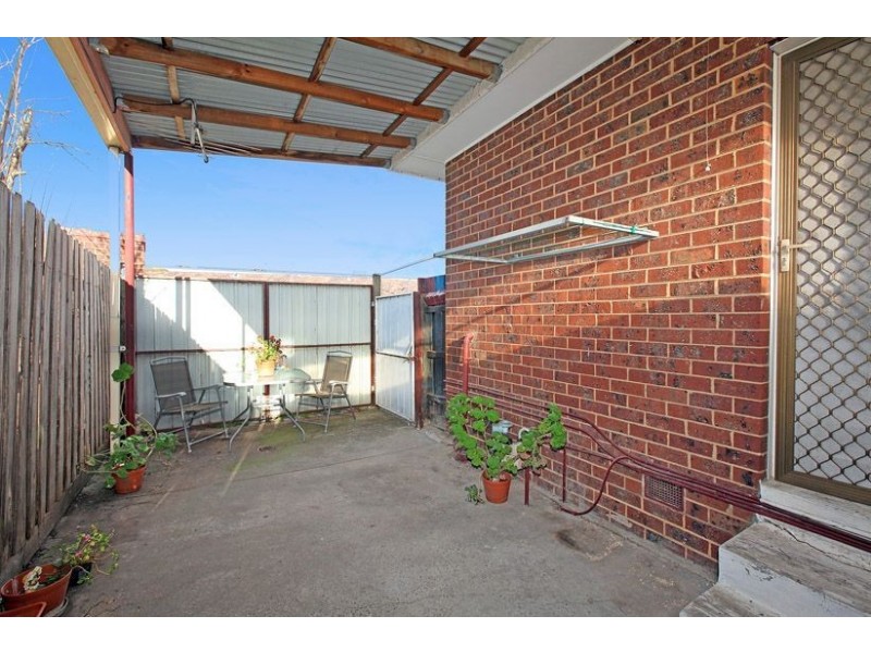 4/25-27 Newton Crescent, Lalor VIC 3075