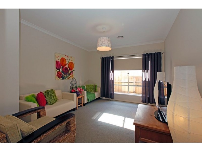 12 Bellerive Road, Epping VIC 3076