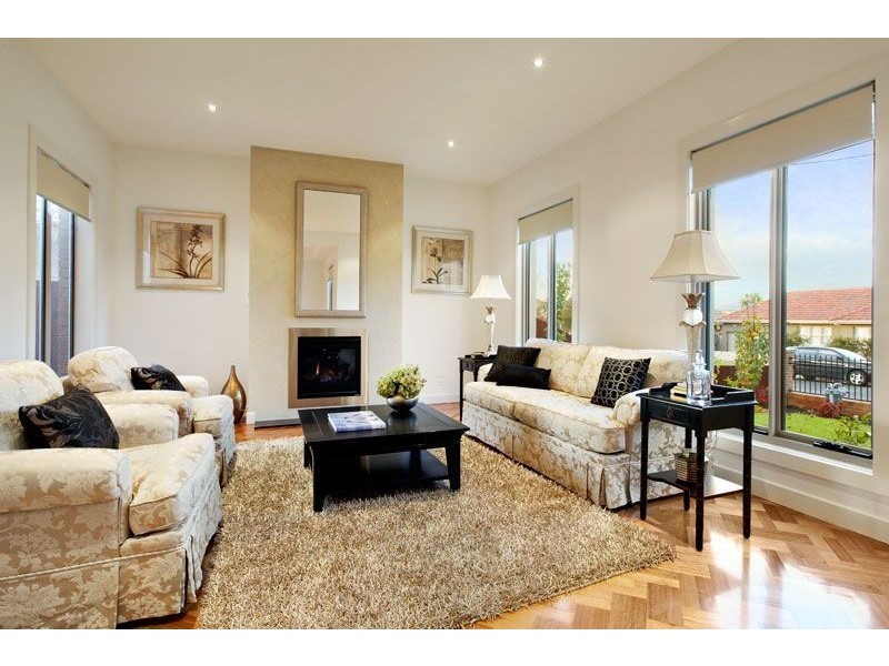 21 Violet Grove, Kew East VIC 3102