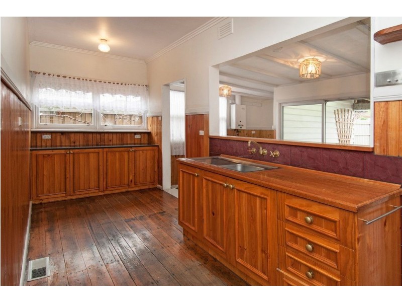 6 Frederick Street, Thomastown VIC 3074