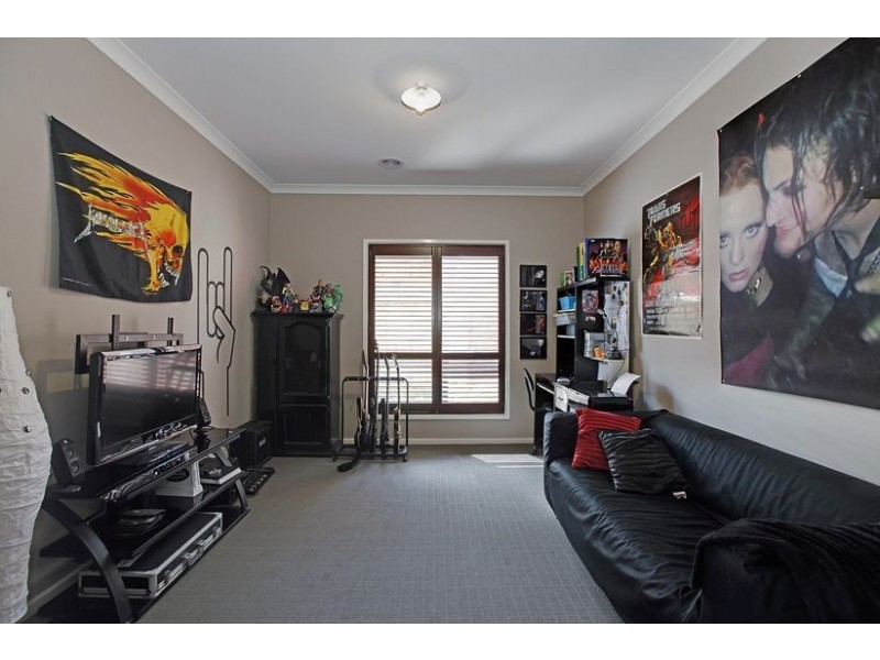 48 Manor House Drive, Epping VIC 3076