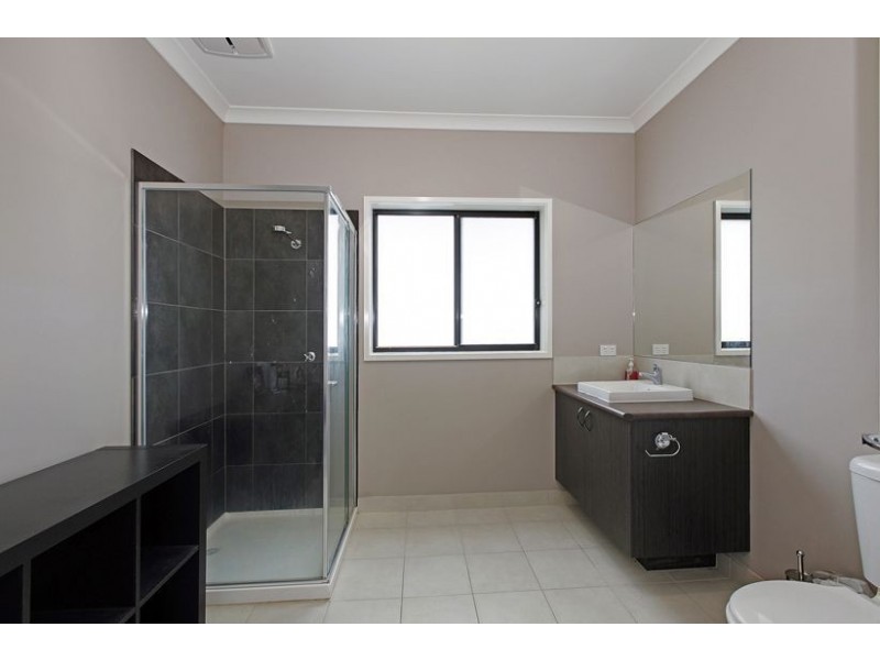 48 Manor House Drive, Epping VIC 3076