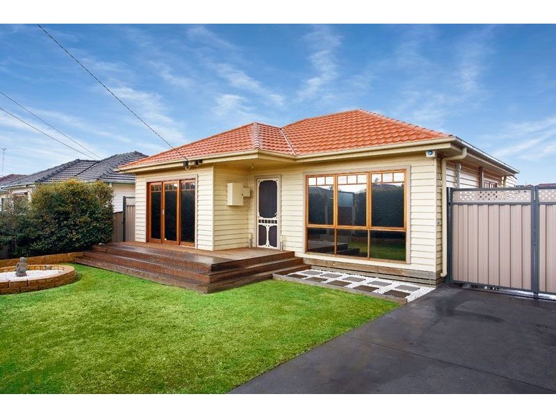 37 The Boulevard, Thomastown VIC 3074
