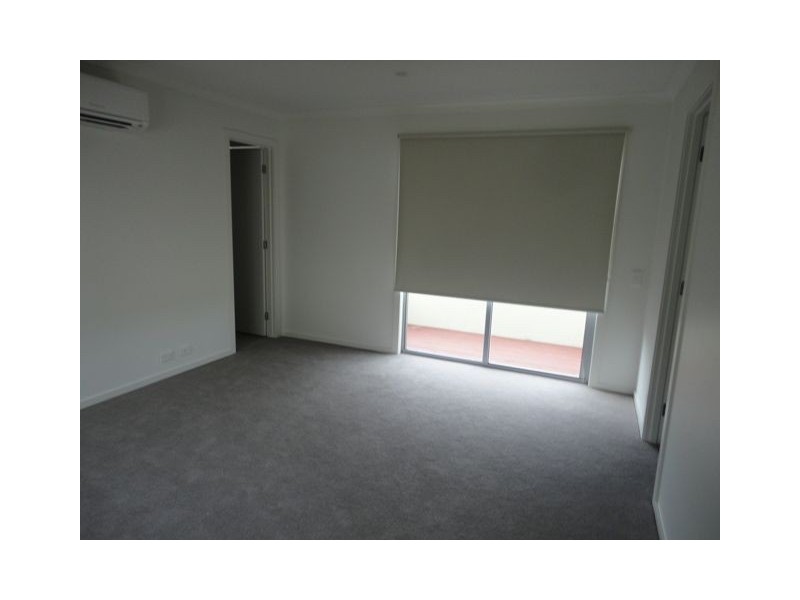 33 Champions Parade, Epping VIC 3076