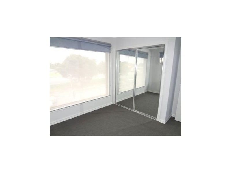 1/846 High Street, Epping VIC 3076