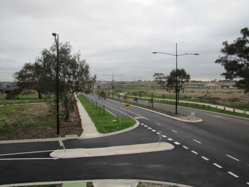 37 Champions Parade, Epping VIC 3076