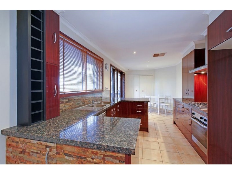 16 Daniel Court, Bundoora VIC 3083