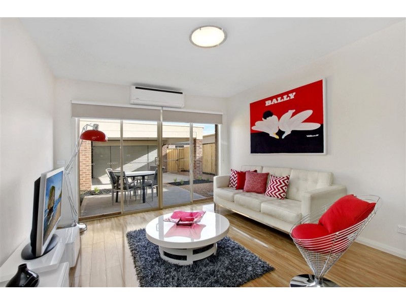 7 Village Walk, Mernda VIC 3754