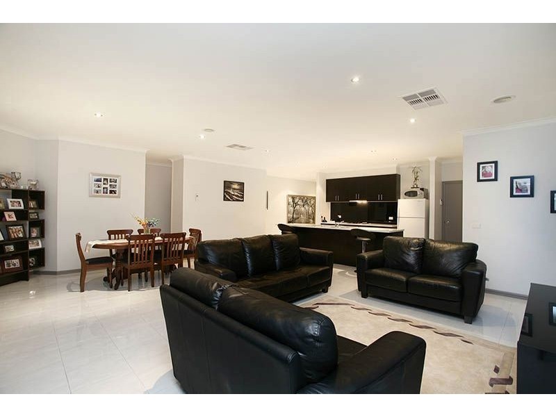 4 Kirkwood Avenue, Epping VIC 3076