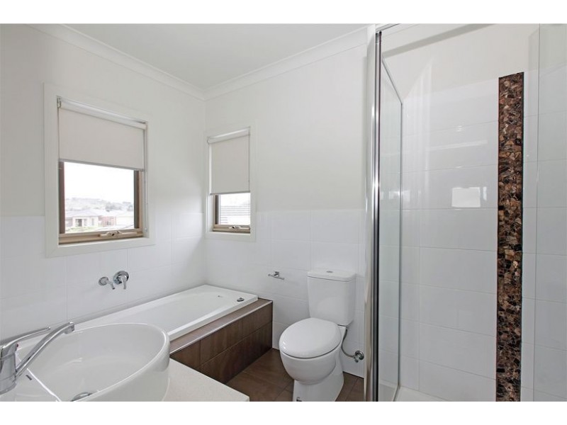 1/7 Rosamond Way, Epping VIC 3076