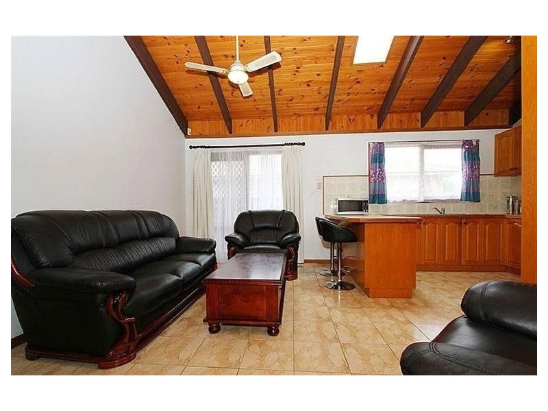 82 Moorhead Drive, Mill Park VIC 3082