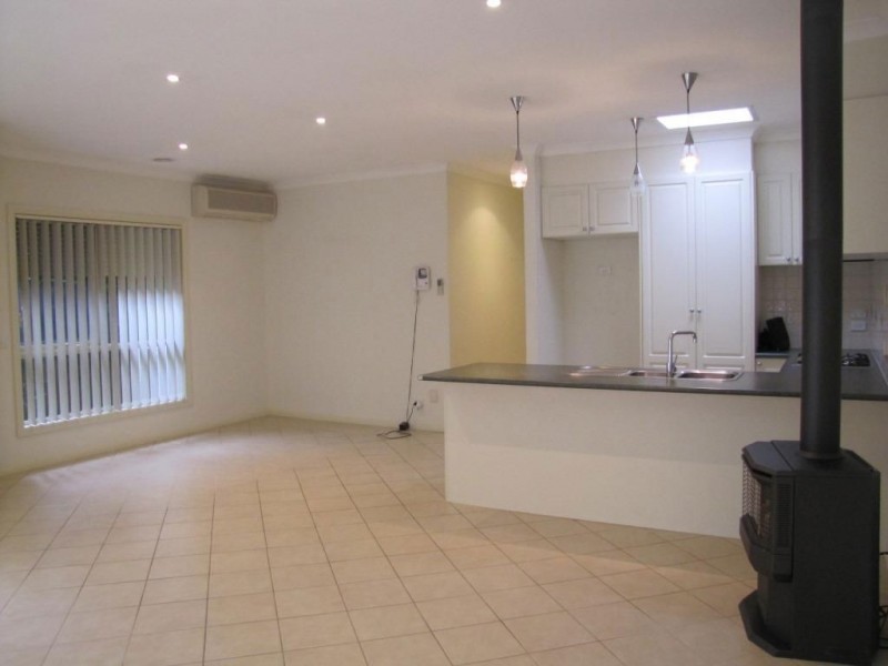 39A Lamour Avenue, South Morang VIC 3752