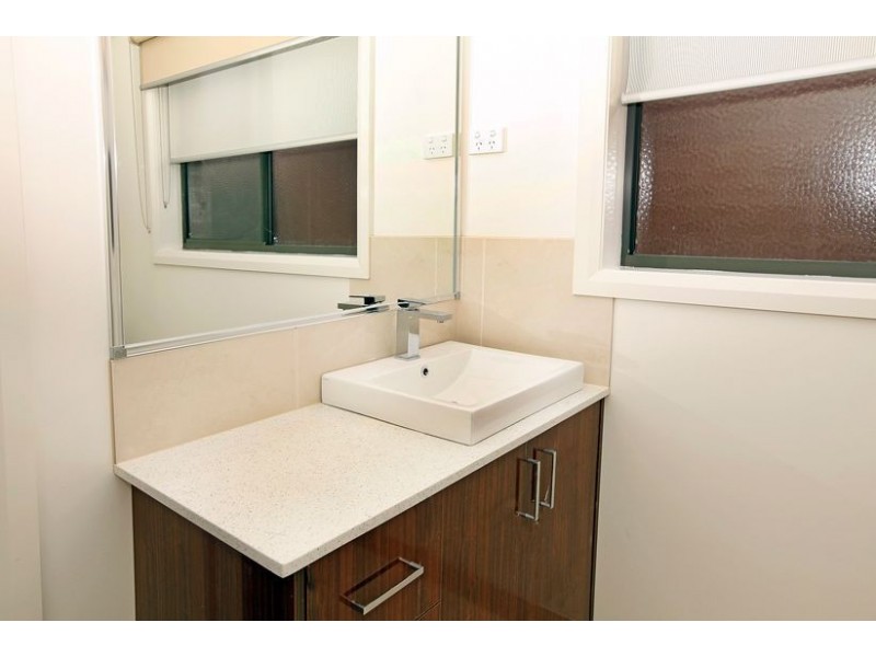 12 Creswick Drive, Epping VIC 3076