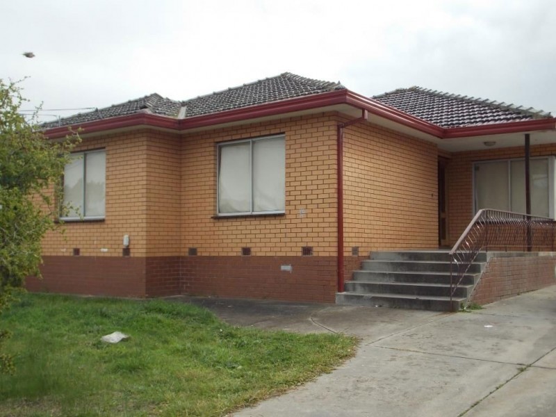 12 Lynette Crescent, Lalor VIC 3075