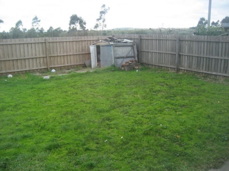 12 Lynette Crescent, Lalor VIC 3075