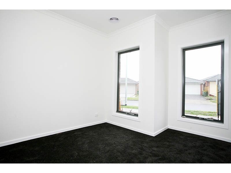 42 Stourhead Avenue, Mernda VIC 3754