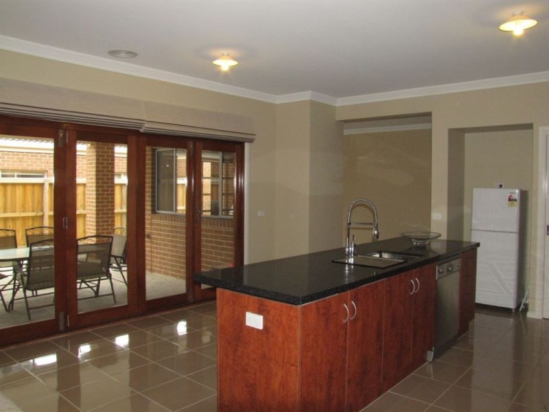 41 Wuchatsch Avenue, Epping VIC 3076