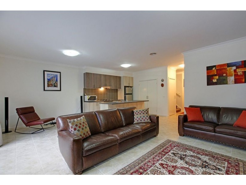 4/48 Vasey Avenue, Lalor VIC 3075