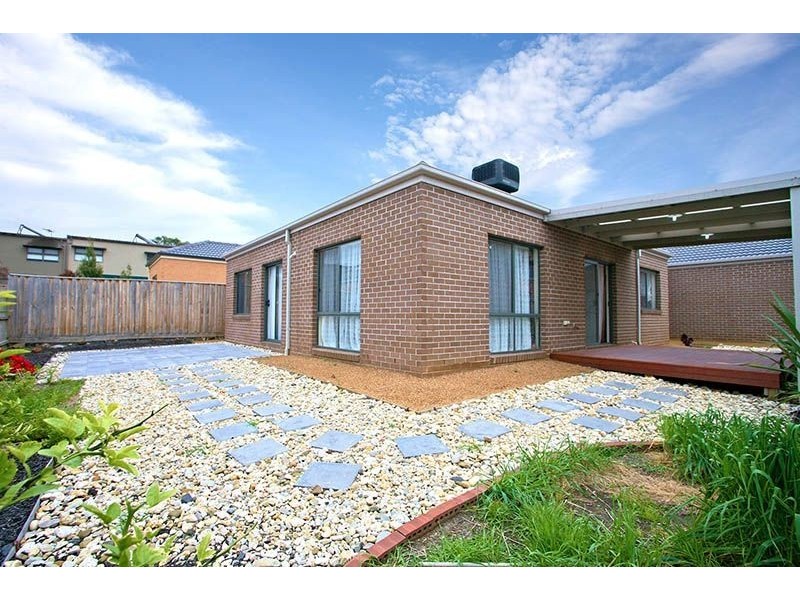 15 Karagola Terrace, Epping VIC 3076
