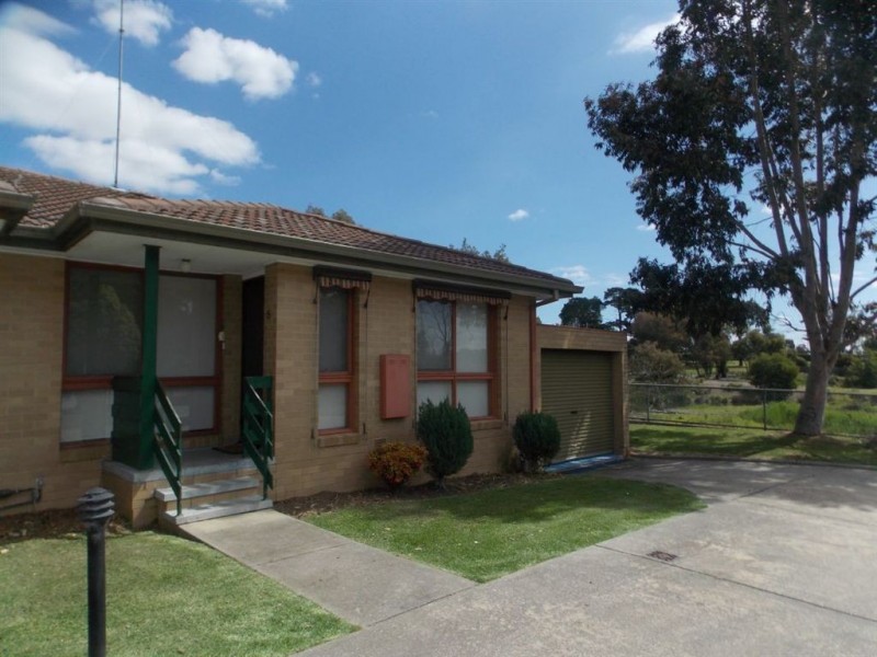 5/1-3 McFadzean Avenue, Reservoir VIC 3073