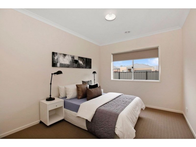 30 Allendale Avenue, Epping VIC 3076