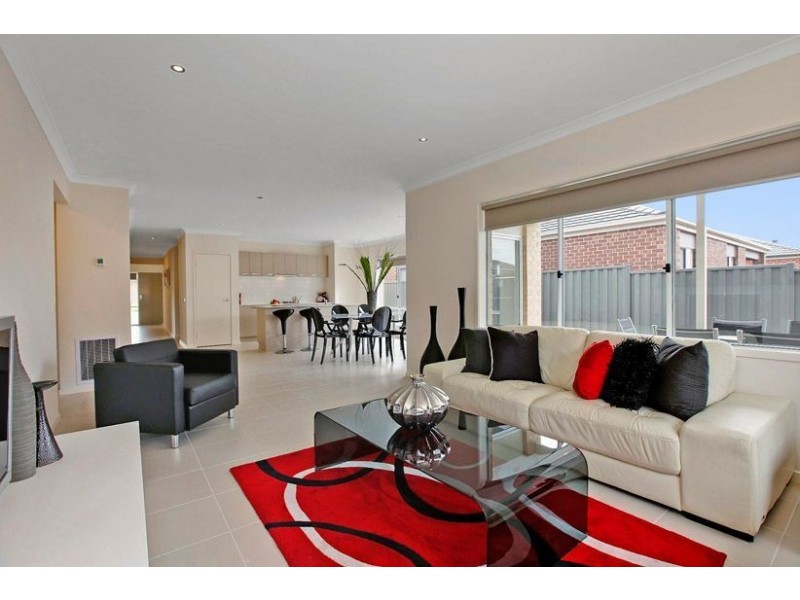30 Allendale Avenue, Wollert VIC 3750