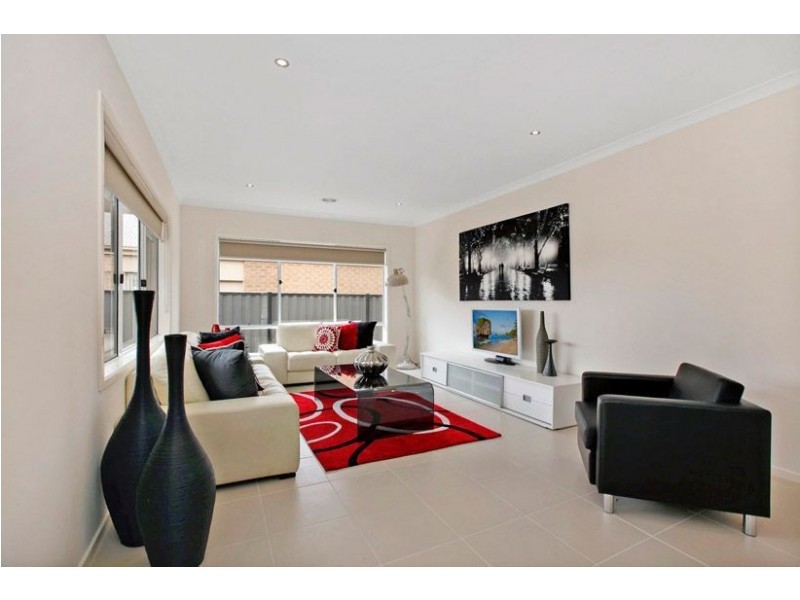 30 Allendale Avenue, Wollert VIC 3750