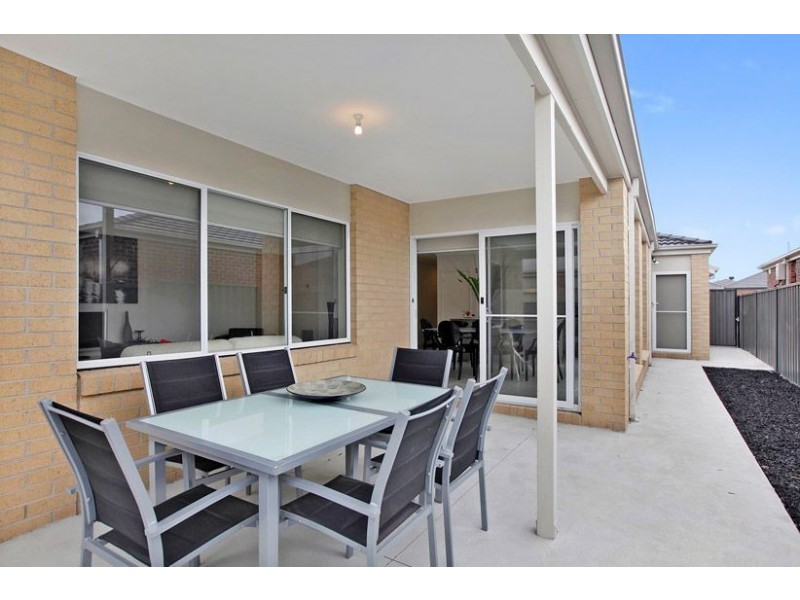 30 Allendale Avenue, Wollert VIC 3750