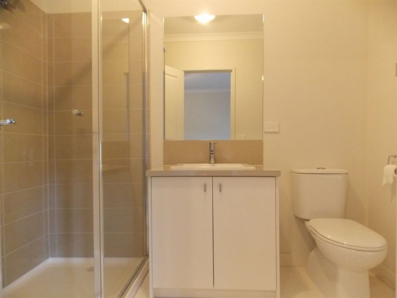 3 Kingscote Way, Epping VIC 3076