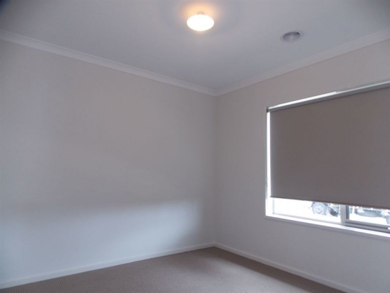 3 Kingscote Way, Epping VIC 3076