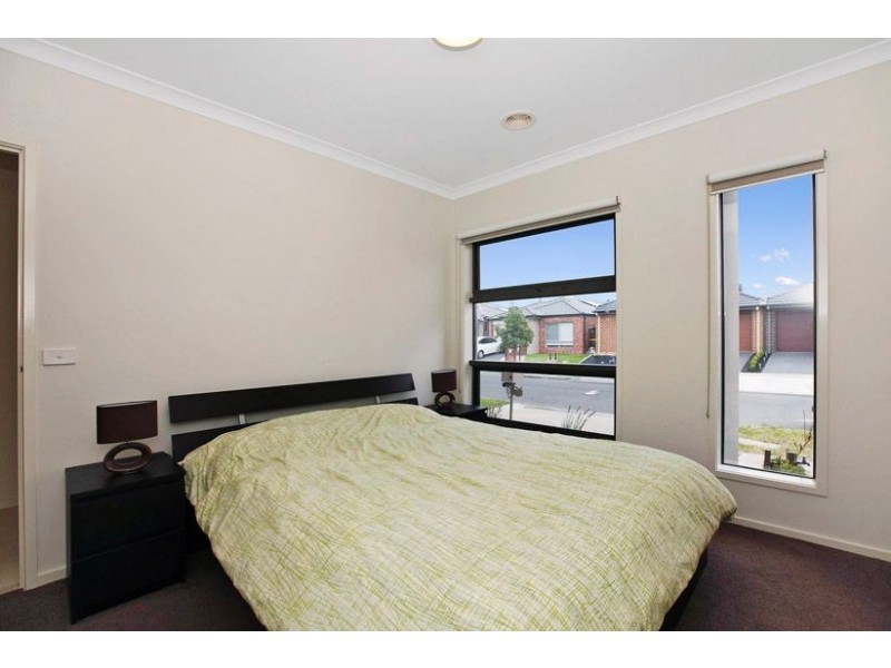 17 Nundroo Crescent, Epping VIC 3076