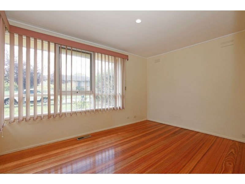 42 Moreton Crescent, Bundoora VIC 3083