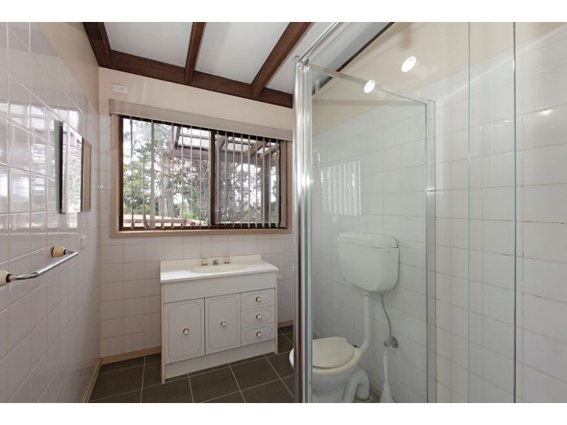 42 Moreton Crescent, Bundoora VIC 3083