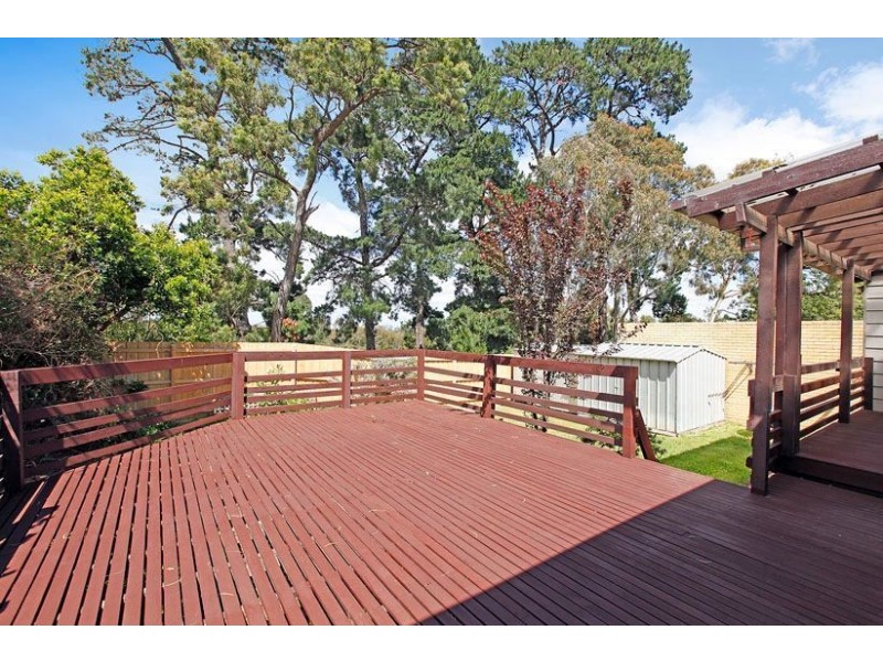 42 Moreton Crescent, Bundoora VIC 3083