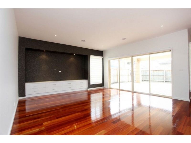 3 Juggal Close, Epping VIC 3076