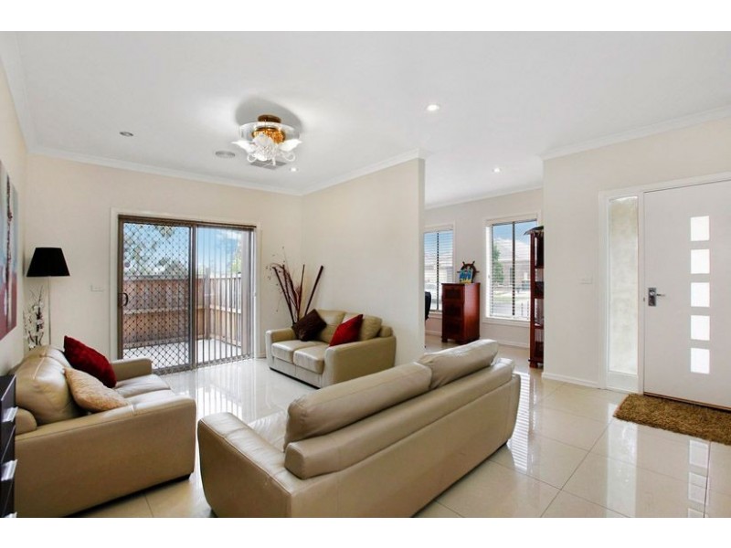 12 Goldminers Place, Epping VIC 3076