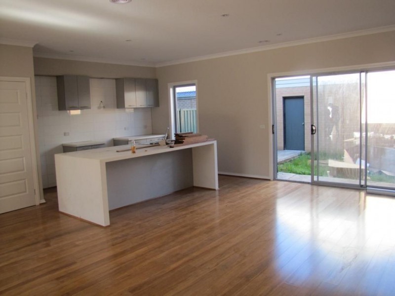 36 Mareborne Street, Epping VIC 3076