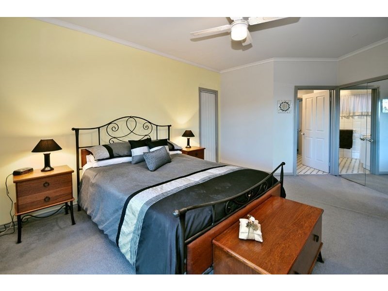 5-8 Sarah Court, South Morang VIC 3752