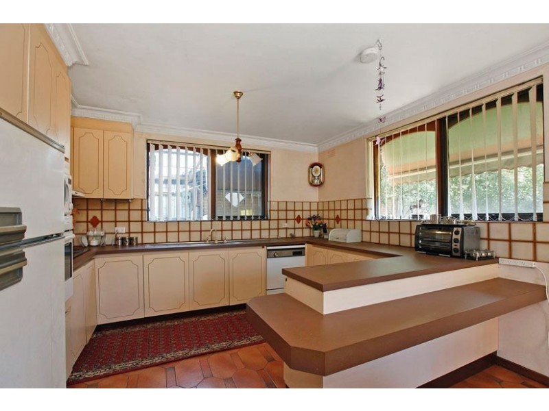 10 Whitehall Place, Lalor VIC 3075