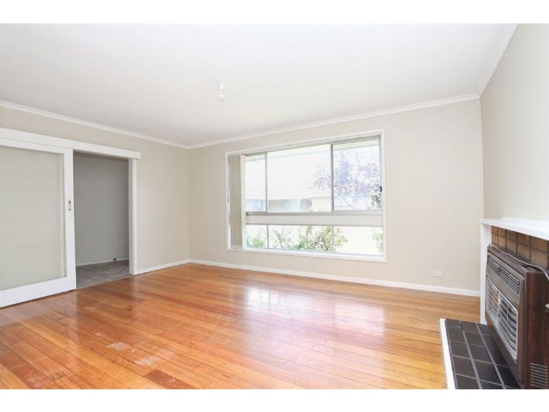 64 Darebin Drive, Thomastown VIC 3074