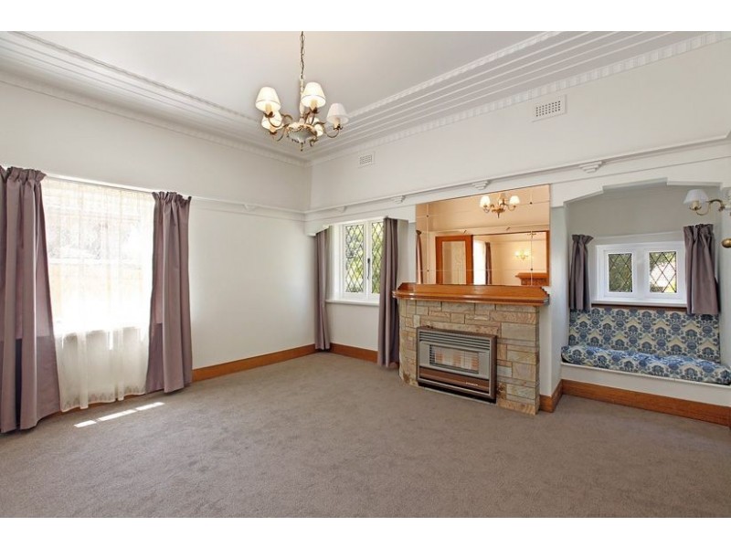 17 Home Street, Reservoir VIC 3073