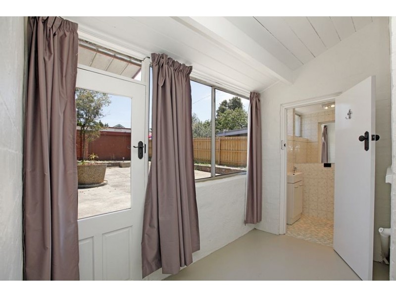 17 Home Street, Reservoir VIC 3073