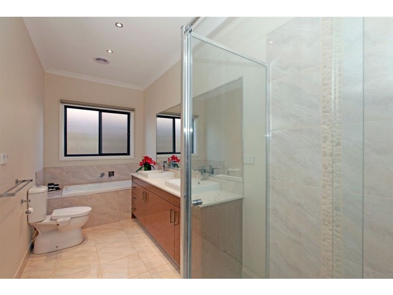 61 Monaco Circuit, Epping VIC 3076