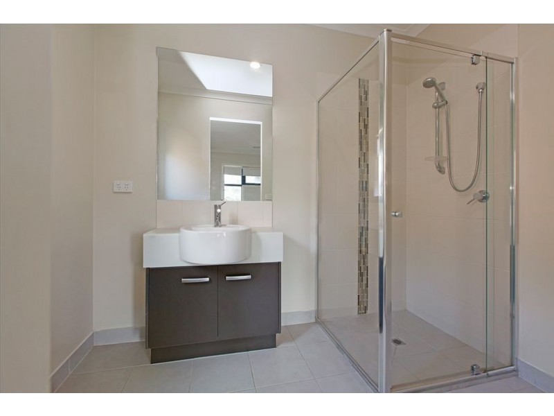 7 Ludeman Drive, Epping VIC 3076