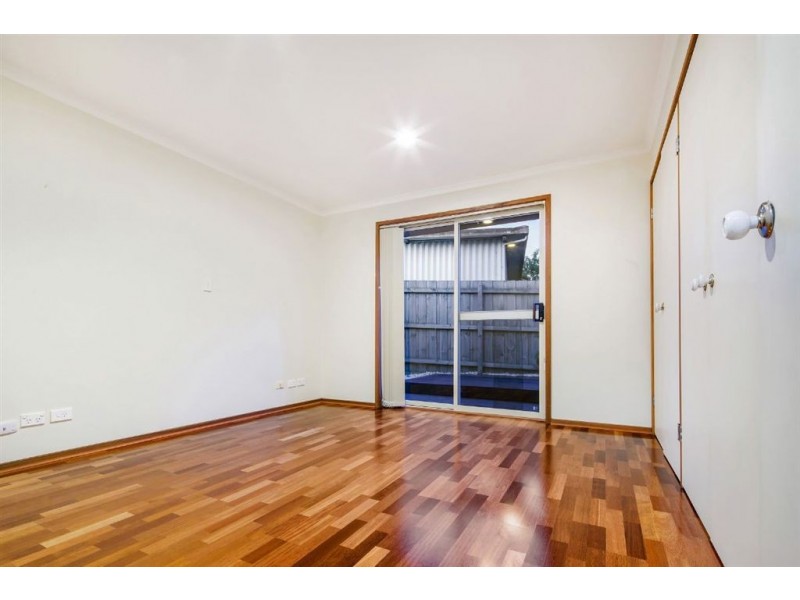 2/52 Balmoral Avenue, Bundoora VIC 3083