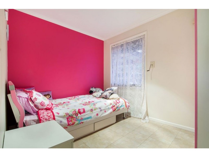 12 Meadow Glen Drive, Epping VIC 3076